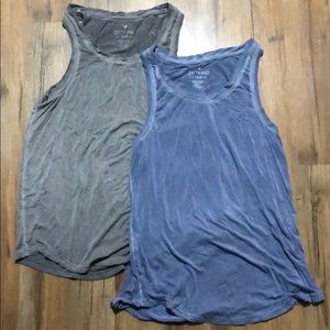 BUNDLE American Eagle tank tops size small